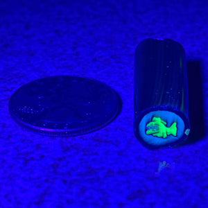 Dave Strobel Illuminati Blinky w/Blu-V Background