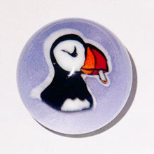 Load image into Gallery viewer, Keys Glass Puffin Marble
