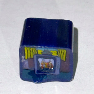 Beth James Simpson’s TV Simpson’s Couch Cane