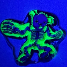 Load image into Gallery viewer, Stephen Boehme Dancing Bear Coin
