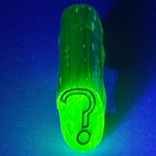 Load image into Gallery viewer, Dapo Glass ? Cane (UV)
