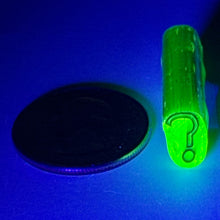 Load image into Gallery viewer, Dapo Glass ? Cane (UV)
