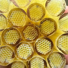 Load image into Gallery viewer, Erik Anders Silver Fumed Honeycomb Cane
