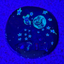 Load image into Gallery viewer, Stephen Boehme x Ian Cohen x Dapo Glass Haunted House Owl &amp; Moon Coin
