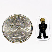 Load image into Gallery viewer, Brandon Kainz Figrin D'an Full Body Coin
