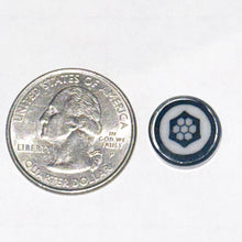 Load image into Gallery viewer, Jason Lee Geometric Box Coin
